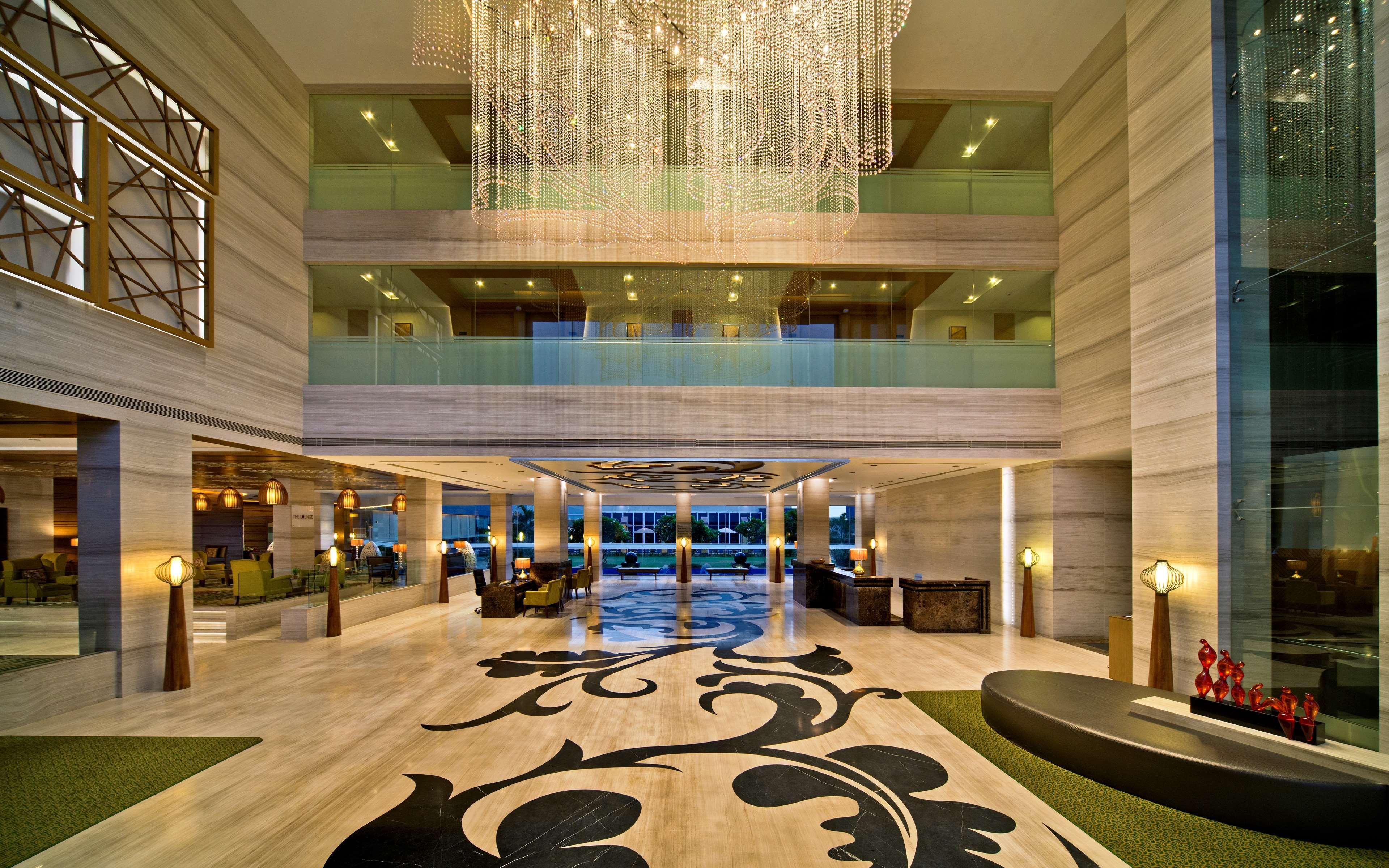 Radisson Resort & Spa Kandla Гандхідхам Екстер'єр фото